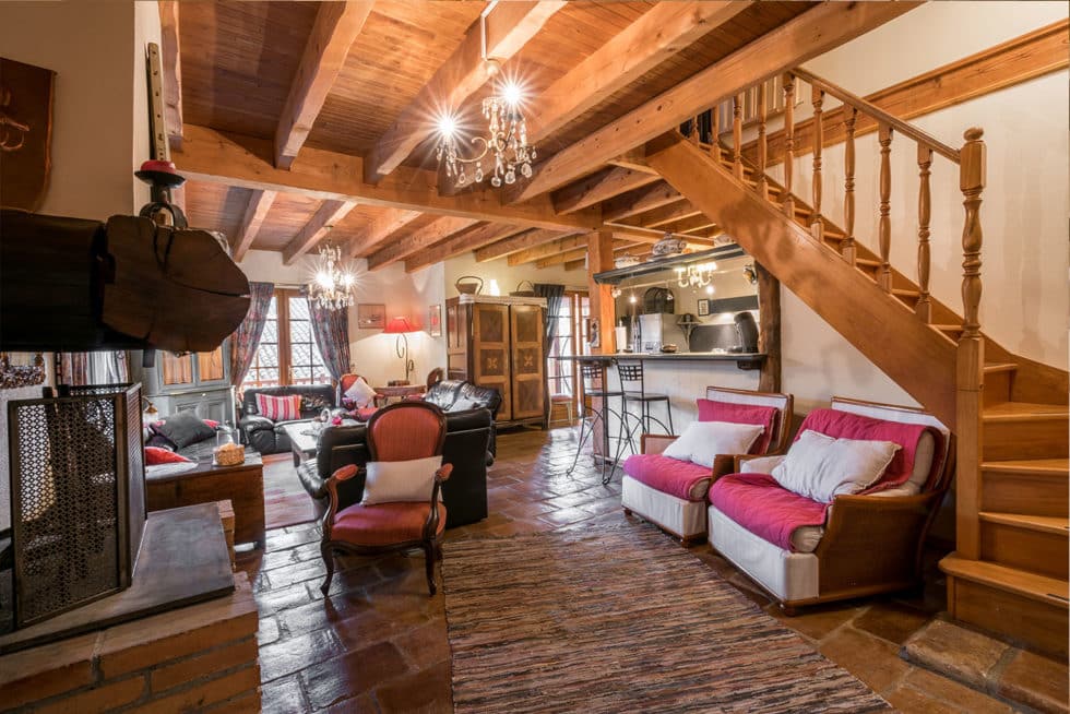 Salon du gite le Chalet, gîte pyrénées ariégeoises